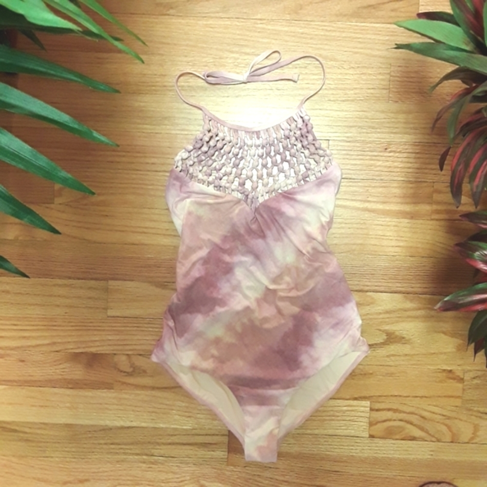 NWOT Billabong Swimsuit